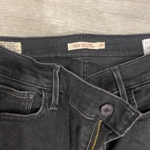 Levi skinny jeans